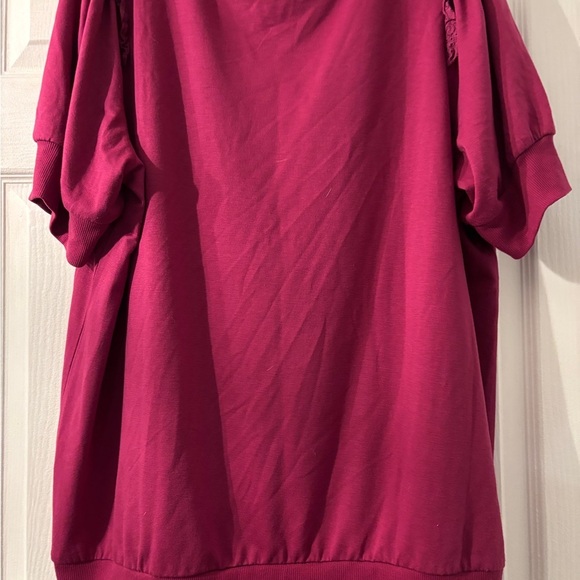 Torrid Pullover Top. Skull Graphic. Size 18-20 2X   SKU 6 - Picture 4 of 10